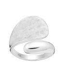 Efektowny srebrny pierścionek - Europa 17, US 8