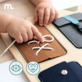 Zestaw Drewniana tablica manipulacyjna Montessori z ramką ścienną – nauka samodzielności, sznurówki, klamry, guziki, zatrzaski, suwak